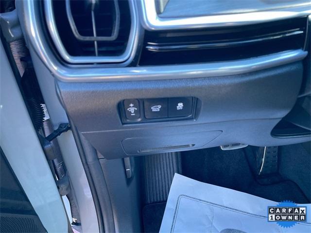 used 2024 Kia Sorento car, priced at $40,943