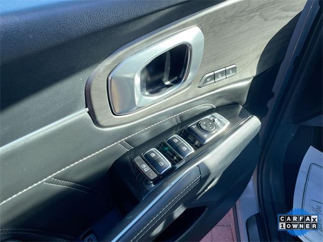 used 2024 Kia Sorento car, priced at $40,943