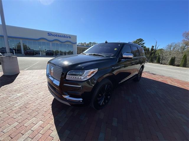 used 2020 Lincoln Navigator car, priced at $50,988