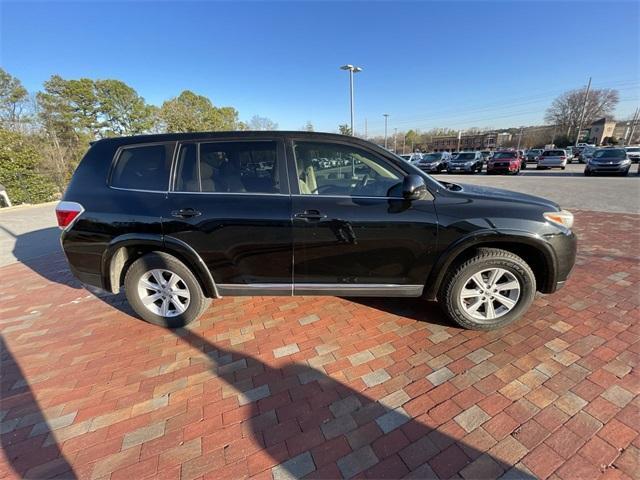 used 2013 Toyota Highlander car, priced at $10,998