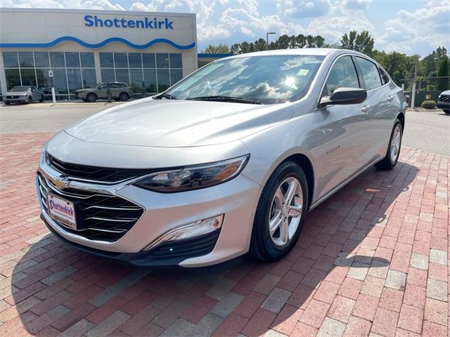 used 2020 Chevrolet Malibu car, priced at $17,997