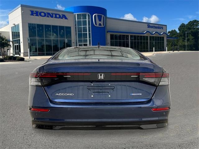 new 2025 Honda Accord Hybrid car