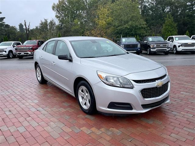 used 2015 Chevrolet Malibu car, priced at $12,988