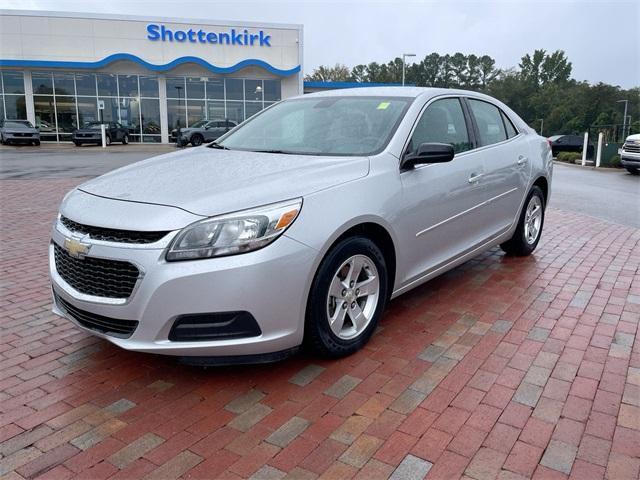 used 2015 Chevrolet Malibu car, priced at $12,988