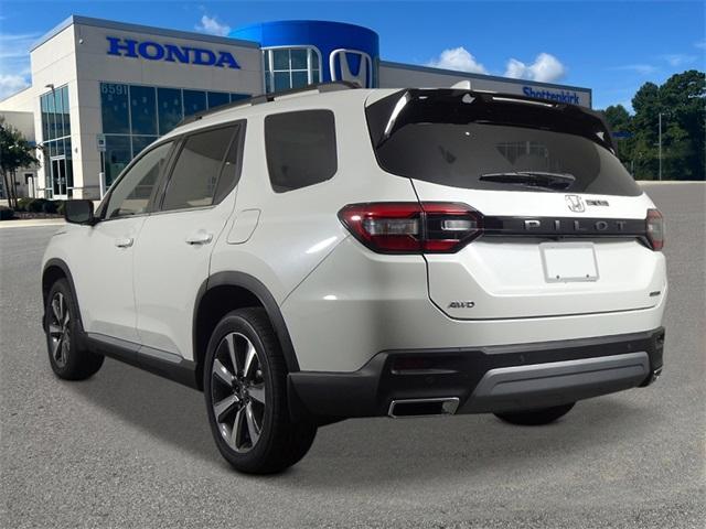 new 2025 Honda Pilot car, priced at $51,450