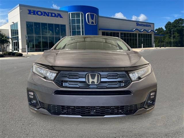 new 2025 Honda Odyssey car, priced at $43,670