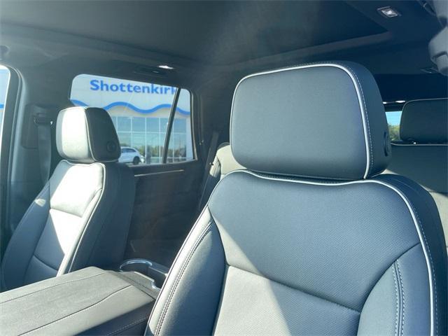 used 2025 Chevrolet Tahoe car, priced at $71,988