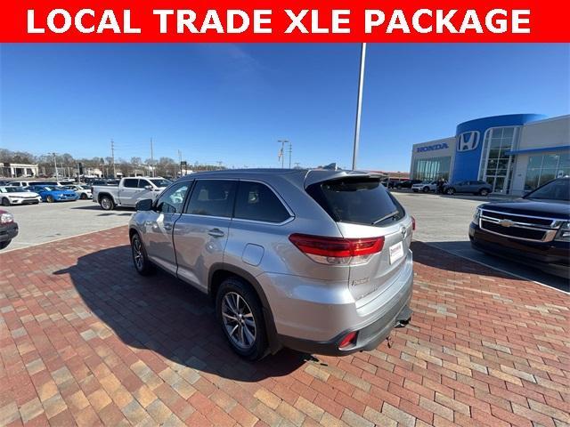 used 2019 Toyota Highlander car, priced at $23,988