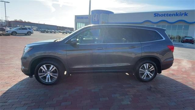 used 2019 Honda CR-V car, priced at $22,988