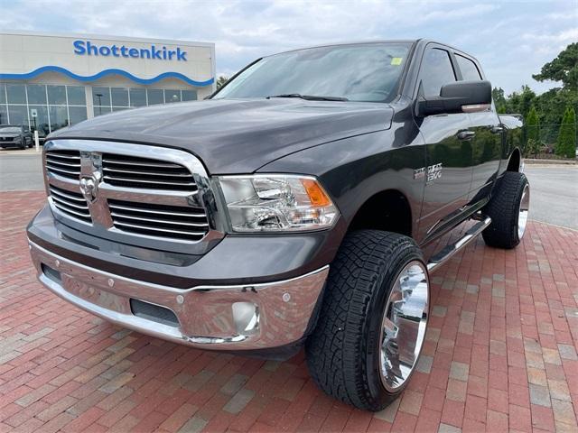 used 2019 Ram 1500 Classic car, priced at $27,888