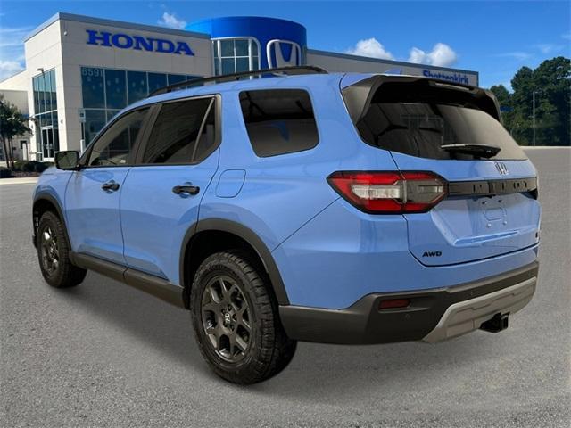 new 2025 Honda Pilot car, priced at $51,305