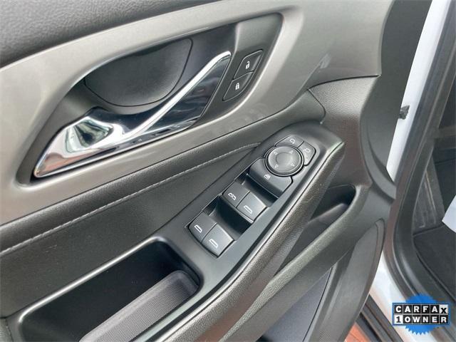 used 2023 Chevrolet Traverse car, priced at $29,605