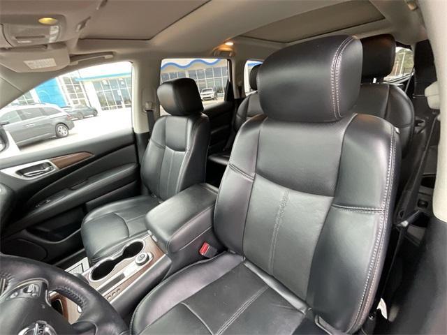 used 2018 Nissan Pathfinder car, priced at $21,394