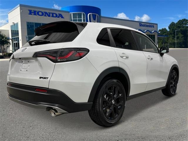 new 2025 Honda HR-V car, priced at $28,139