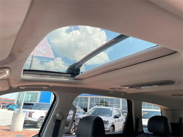 used 2025 Kia Telluride car, priced at $39,899