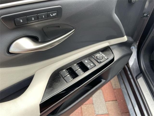 used 2024 Lexus ES 350 car, priced at $49,561