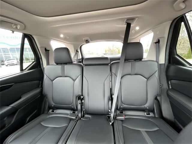 used 2024 Honda Pilot car, priced at $43,988