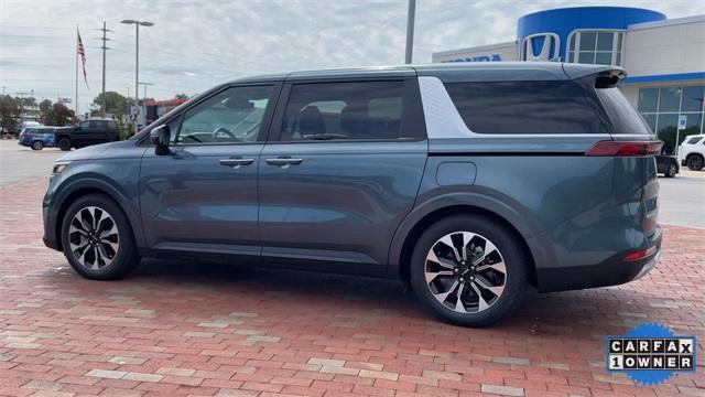 used 2024 Kia Carnival car, priced at $36,299