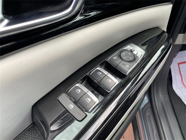 used 2024 Kia Carnival car, priced at $37,988