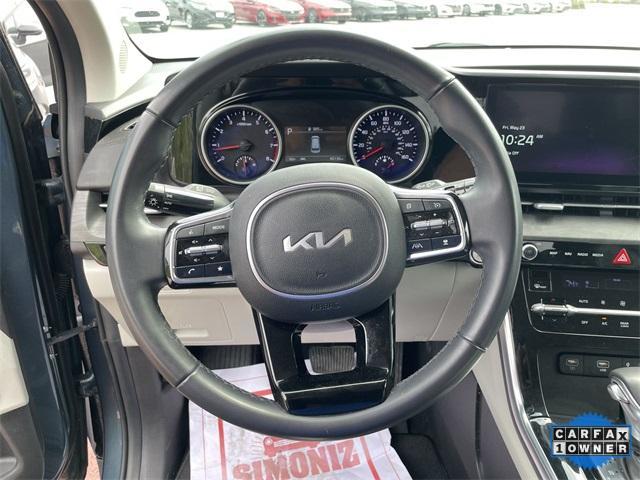 used 2024 Kia Carnival car, priced at $36,299
