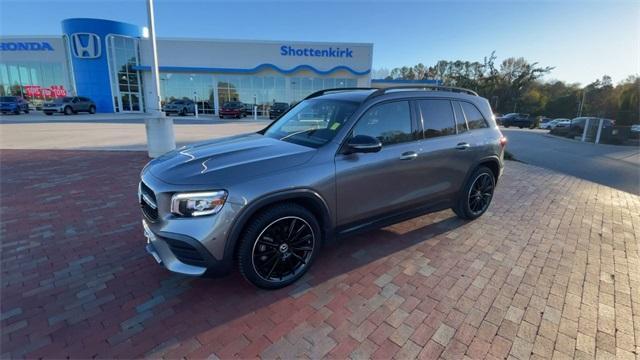 used 2023 Mercedes-Benz GLB 250 car, priced at $35,988