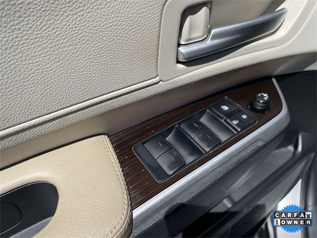 used 2022 Toyota Sienna car, priced at $38,476