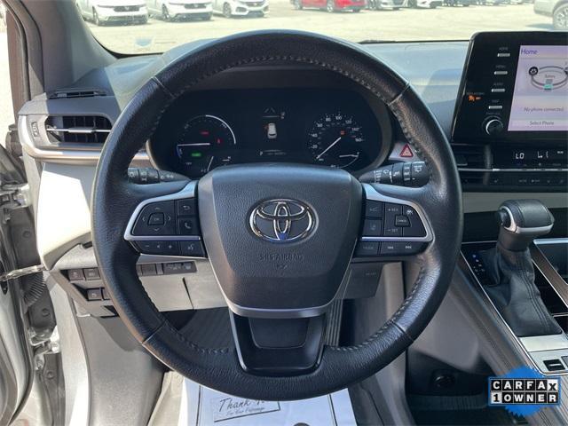 used 2022 Toyota Sienna car, priced at $38,476