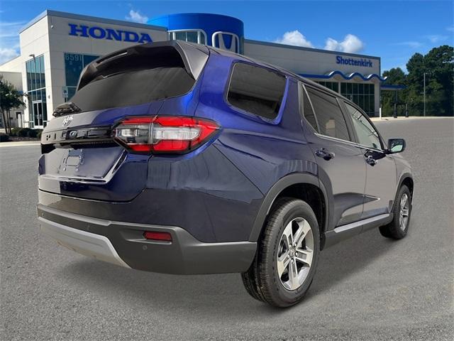 new 2025 Honda Pilot car, priced at $46,995