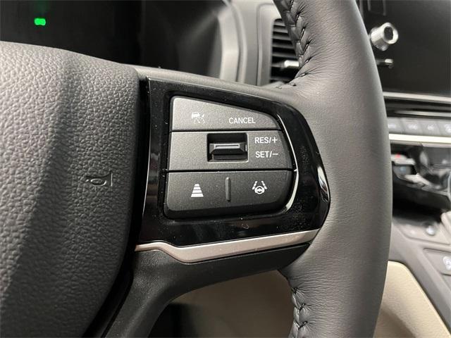 new 2025 Honda Odyssey car, priced at $44,125