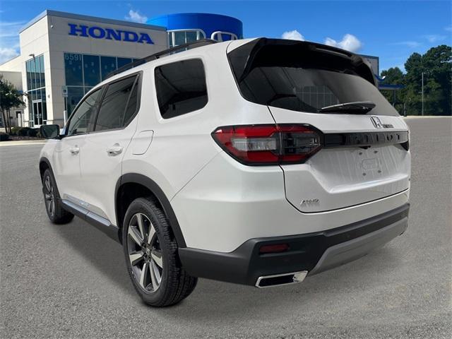 new 2025 Honda Pilot car, priced at $51,505