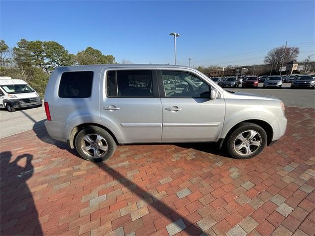 used 2013 Honda Pilot car, priced at $10,865