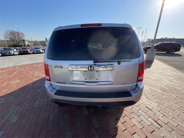 used 2013 Honda Pilot car, priced at $10,865