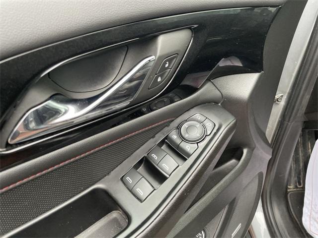 used 2023 Chevrolet Traverse car, priced at $37,988