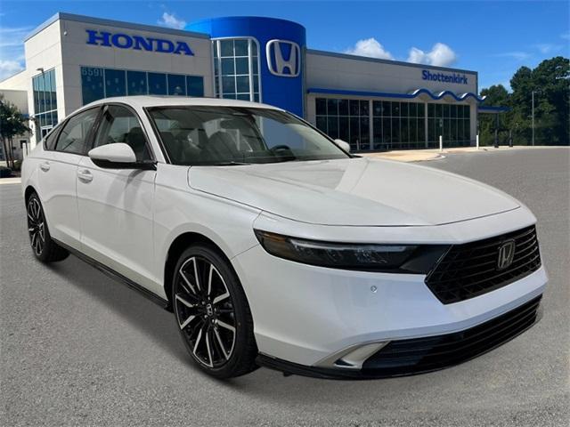 new 2025 Honda Accord Hybrid car, priced at $40,850