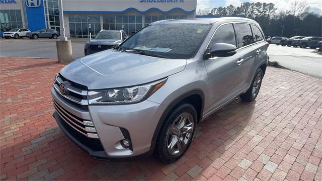 used 2019 Toyota Highlander car, priced at $30,988