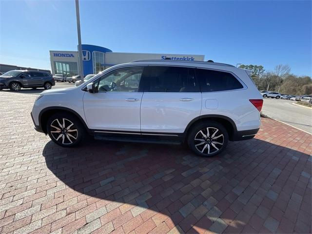 used 2022 Honda Pilot car, priced at $37,988