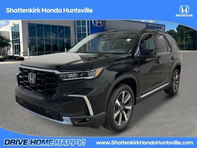 new 2025 Honda Pilot car, priced at $54,575
