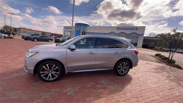 used 2020 Acura MDX car, priced at $27,988