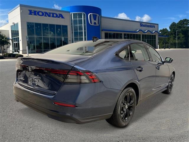 new 2025 Honda Accord car, priced at $30,319