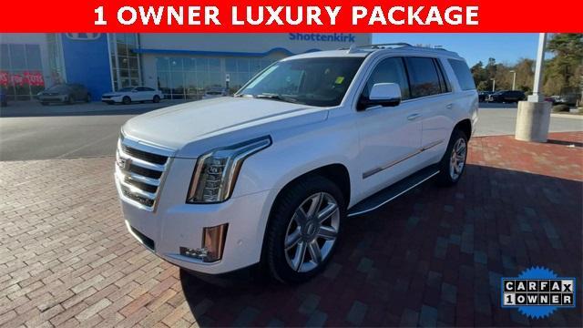 used 2017 Cadillac Escalade car, priced at $32,643