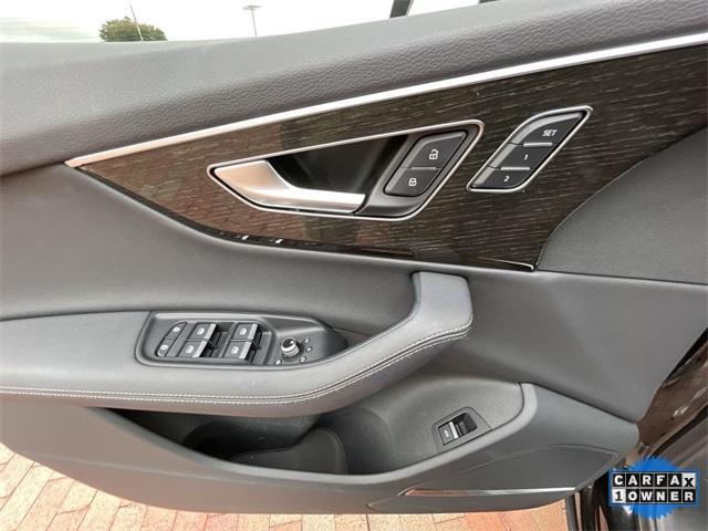 used 2025 Audi Q7 car, priced at $50,588