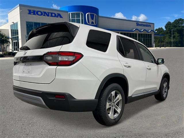 new 2025 Honda Pilot car, priced at $44,988