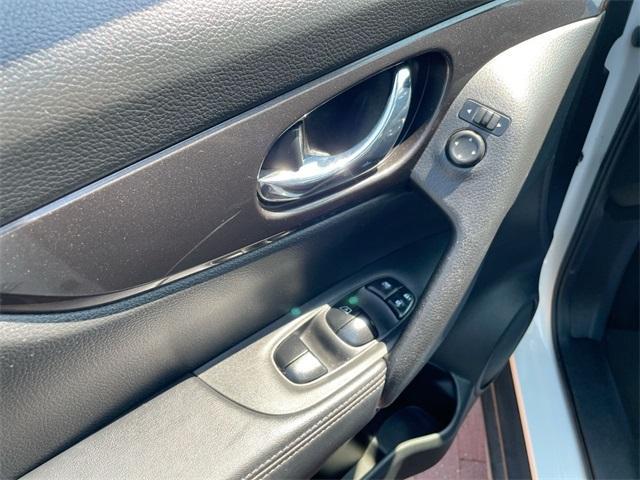 used 2018 Nissan Rogue car, priced at $13,499