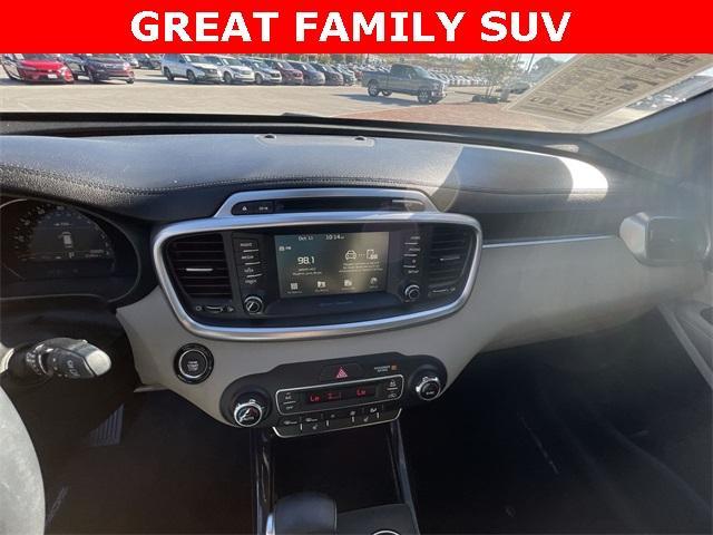 used 2019 Kia Sorento car, priced at $19,988