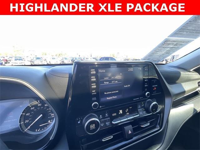 used 2021 Toyota Highlander car, priced at $31,415