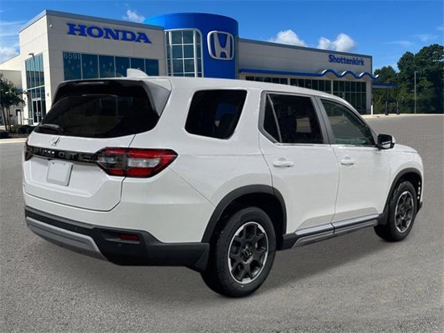 new 2025 Honda Pilot car, priced at $47,988