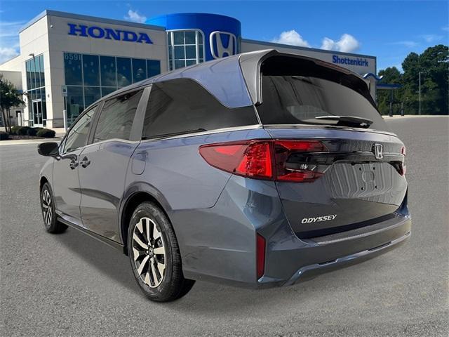new 2026 Honda Odyssey car, priced at $44,290
