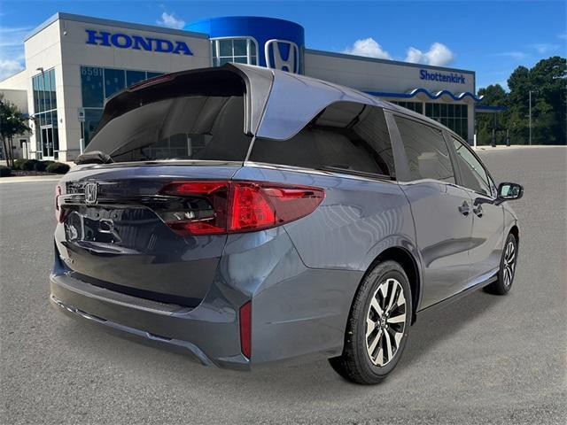 new 2026 Honda Odyssey car, priced at $44,290