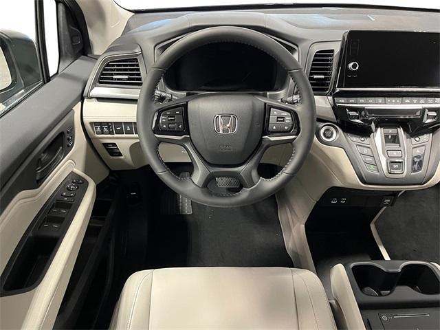 new 2026 Honda Odyssey car, priced at $44,290