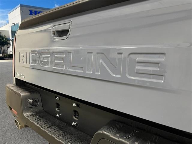new 2025 Honda Ridgeline car, priced at $44,885